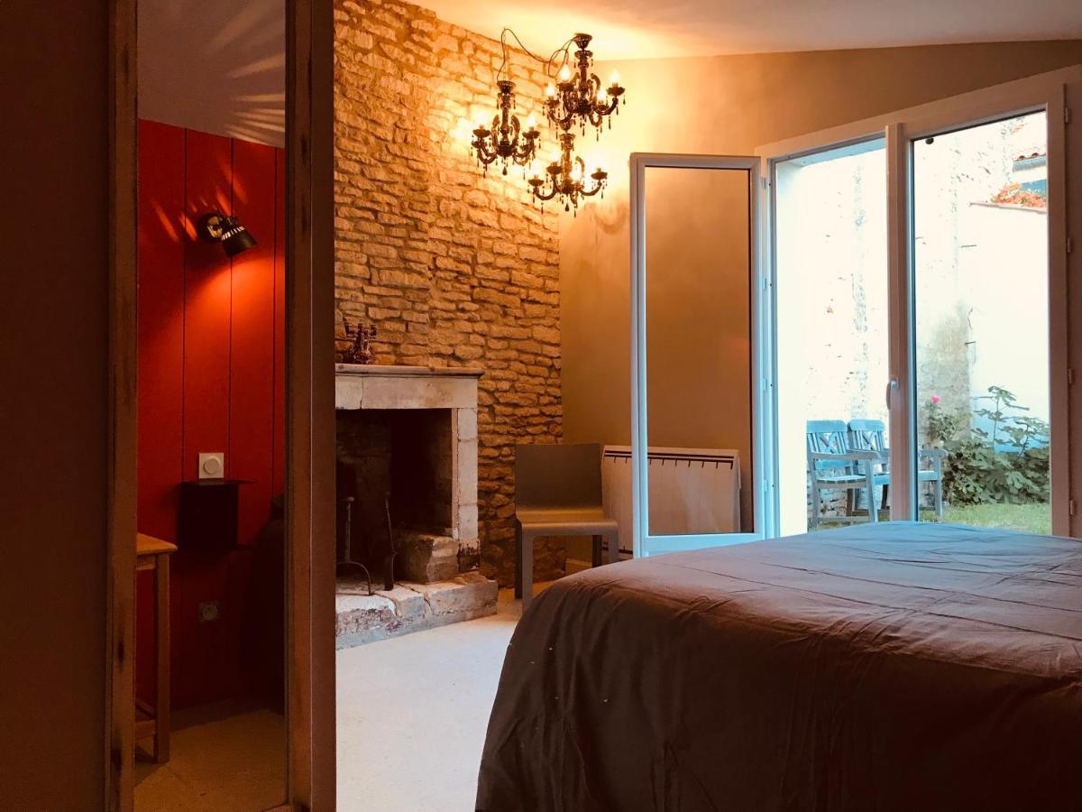 Elegante Maison Familiale Au Coeur Des Remparts De La Citadelle Le Chateau-d'Oleron Ngoại thất bức ảnh